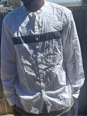 Kenneth Cole New York White Tee with Black Chest Band